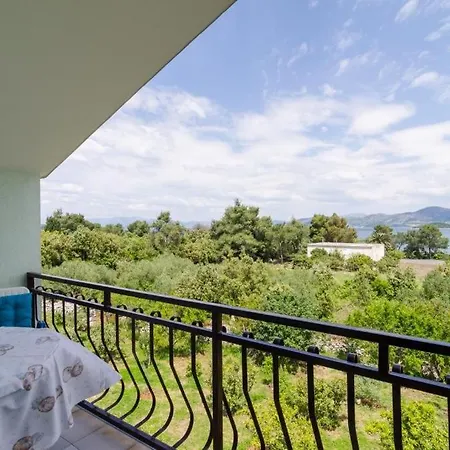 Sutvid Apartament Drače
